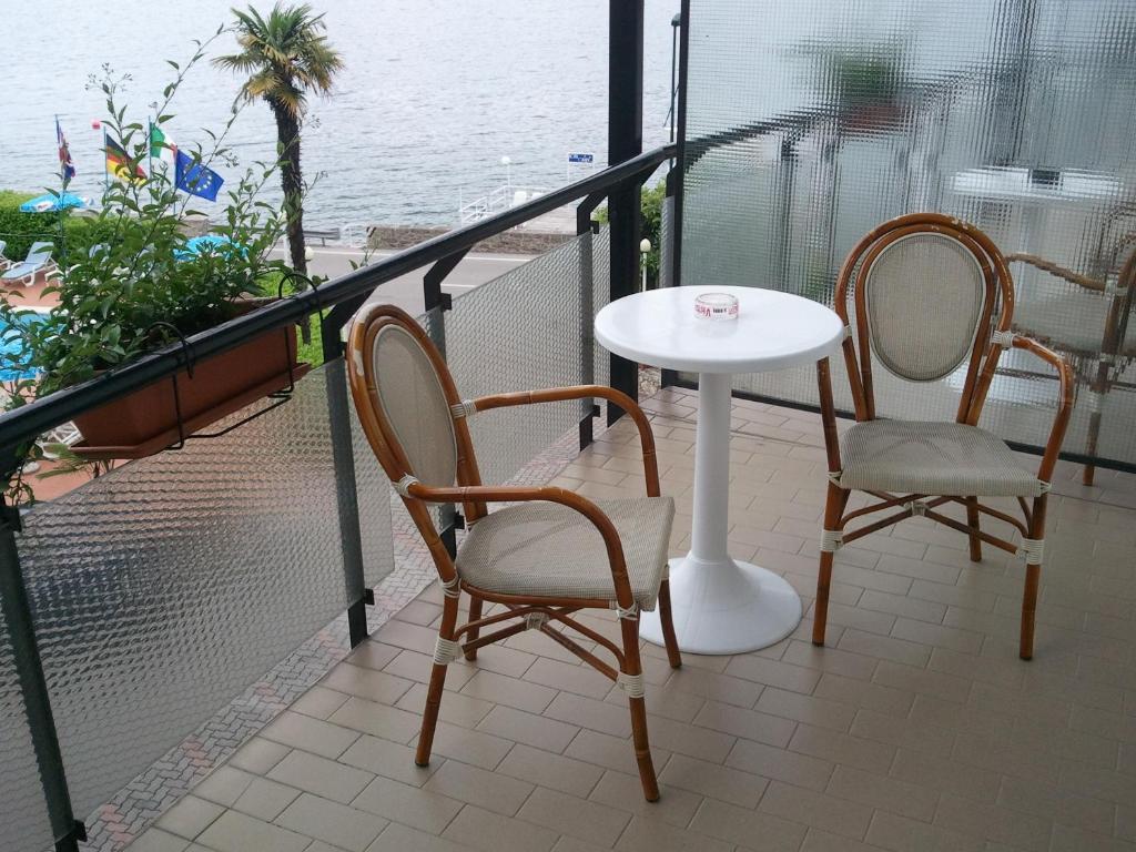 Hotel Caribe - Garda Lake Collection Brenzone sul Garda Camera foto