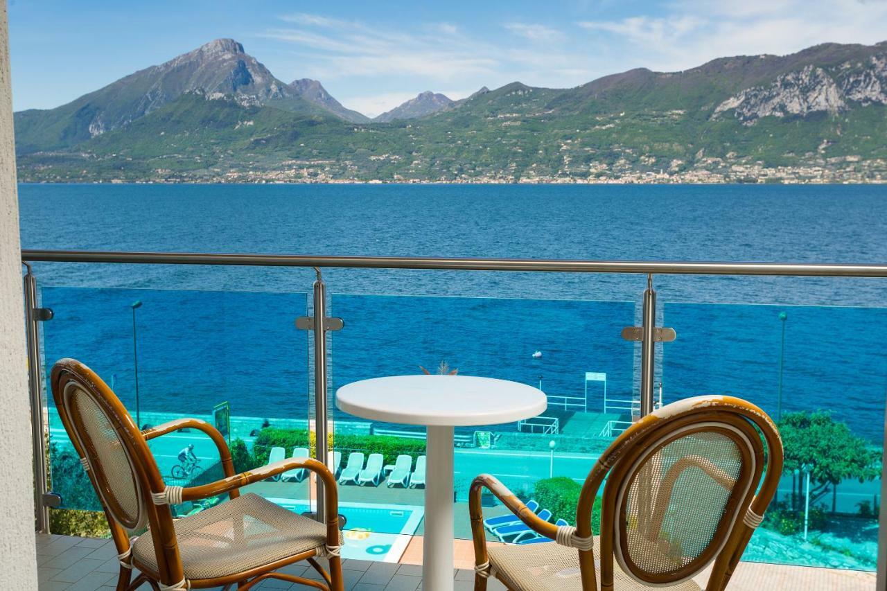 Hotel Caribe - Garda Lake Collection Brenzone sul Garda Esterno foto