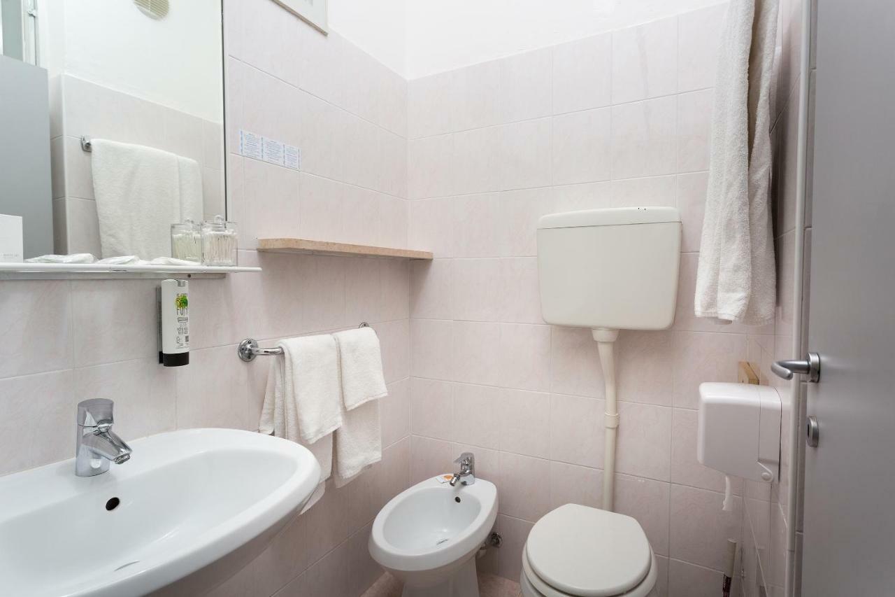 Hotel Caribe - Garda Lake Collection Brenzone sul Garda Esterno foto