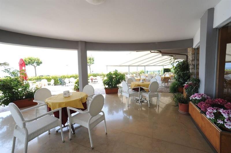 Hotel Caribe - Garda Lake Collection Brenzone sul Garda Esterno foto